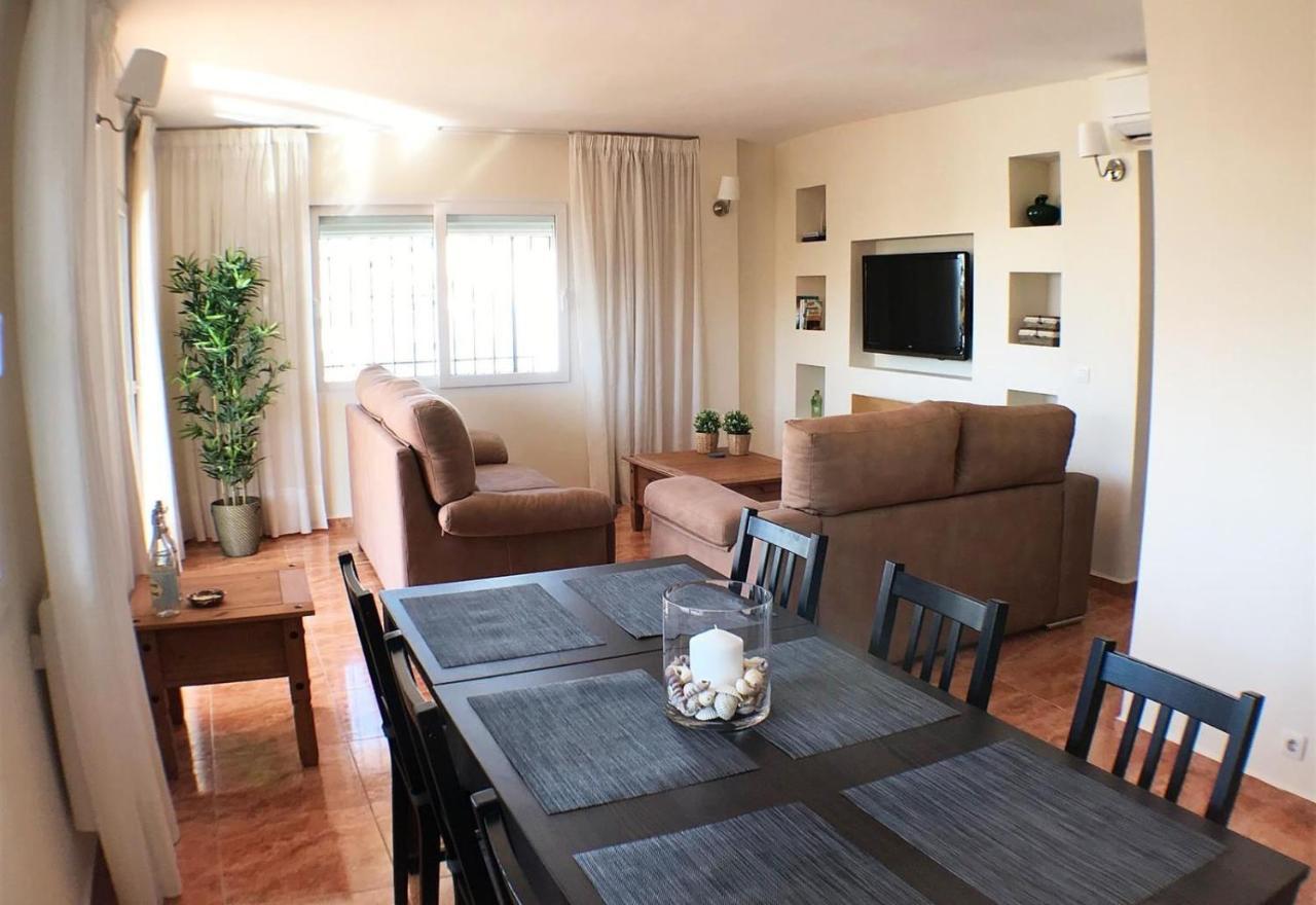 2 Bedroom Paradorares Ne Apartment *