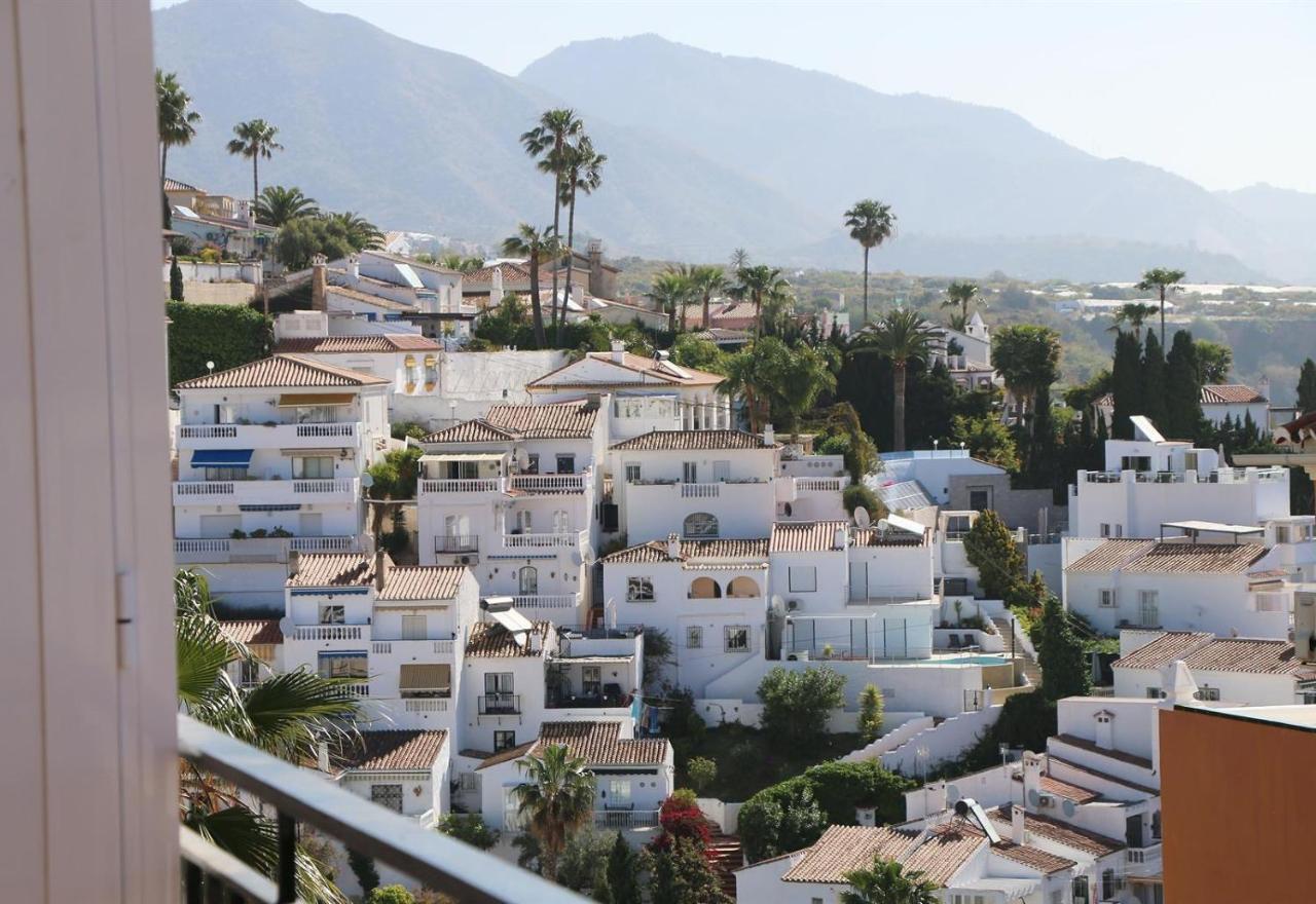 2 Bedroom Paradorares Ne Apartment Nerja